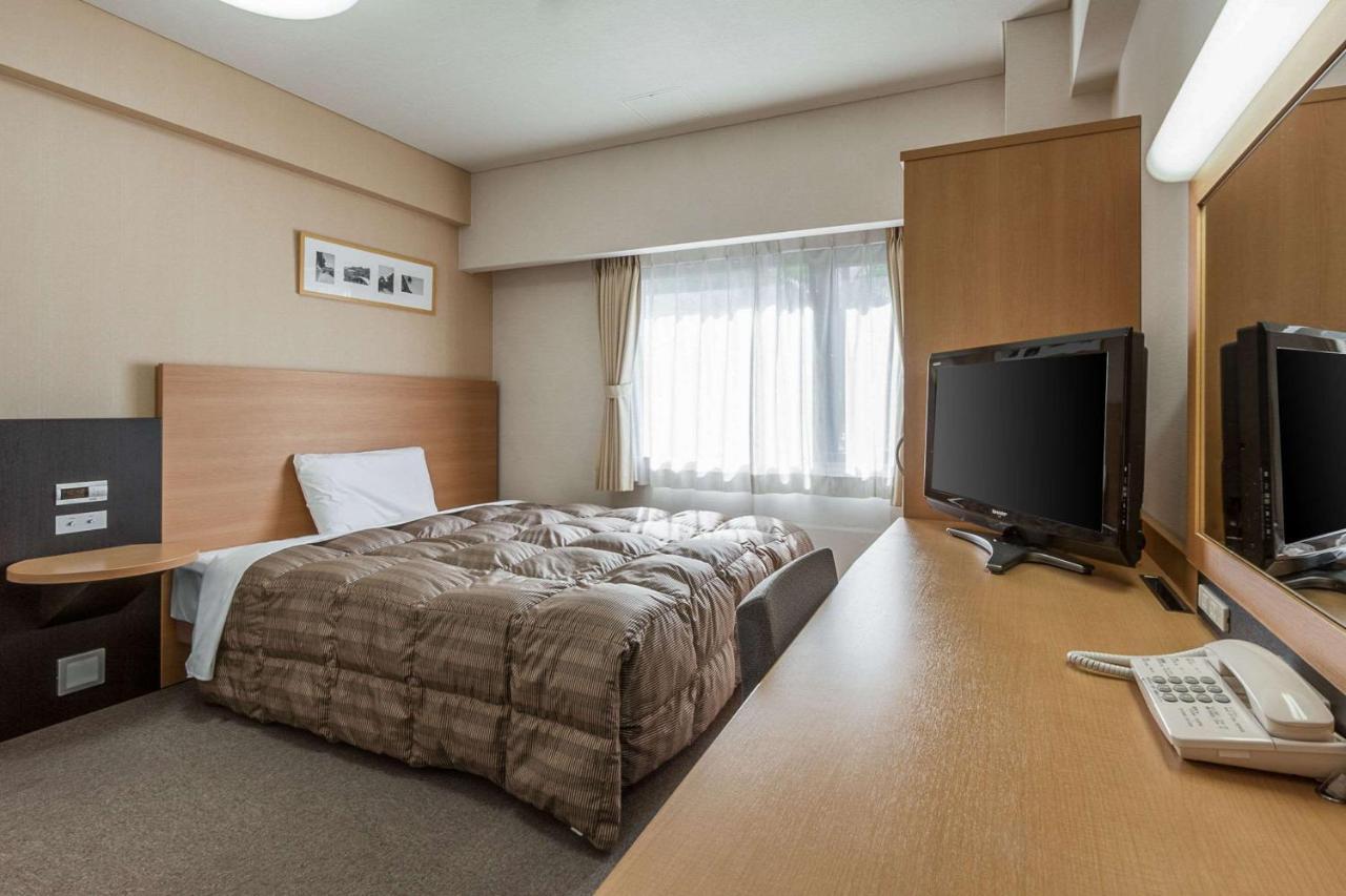 Comfort Hotel Okayama Buitenkant foto